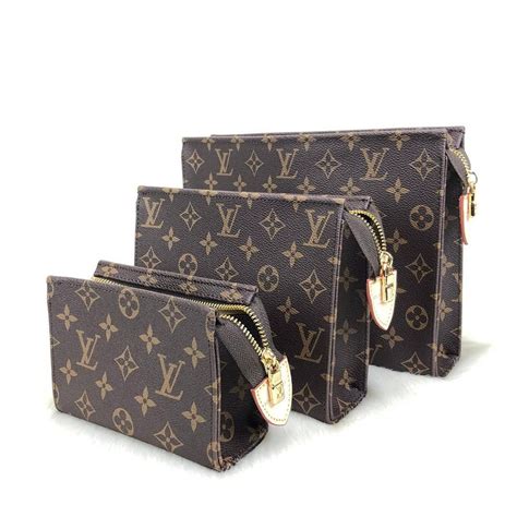 copy lv toiletry bag|Lv toiletry pouch 25.